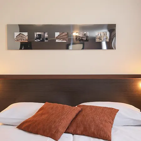 Evropa Hotell