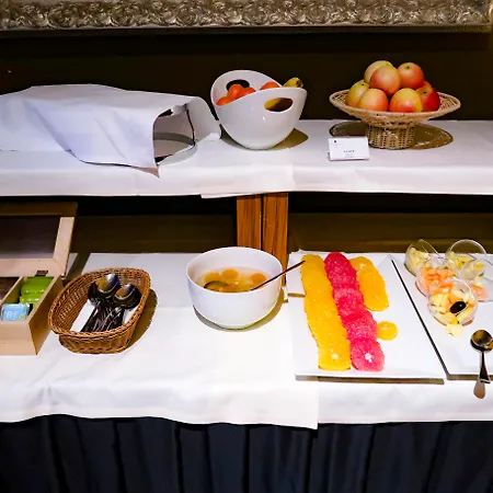 Evropa 4* Τσέλιε