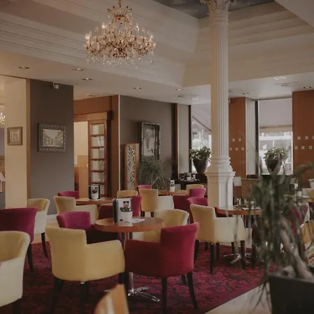 Evropa Ξενοδοχείο 4*