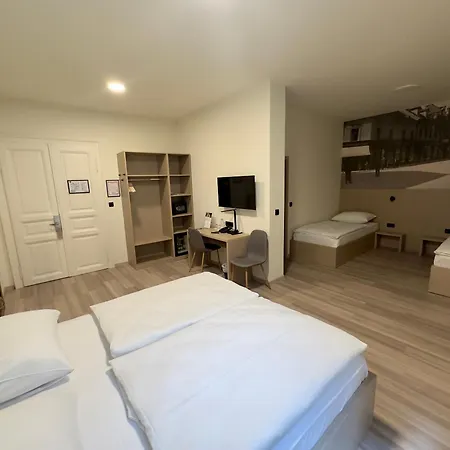 Ξενοδοχείο Evropa Τσέλιε