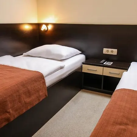 فندق Evropa 4*
