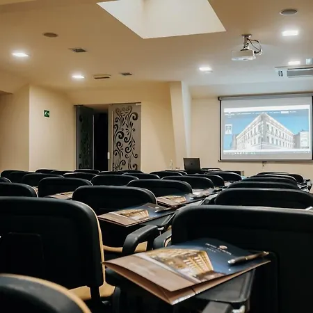 Evropa 4* تْسيلْيي